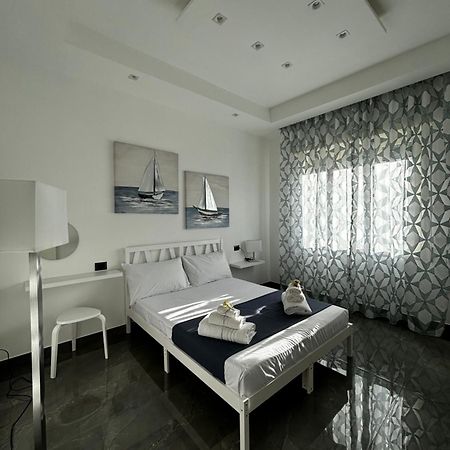 Louis Helen Apartment Naples Exterior photo