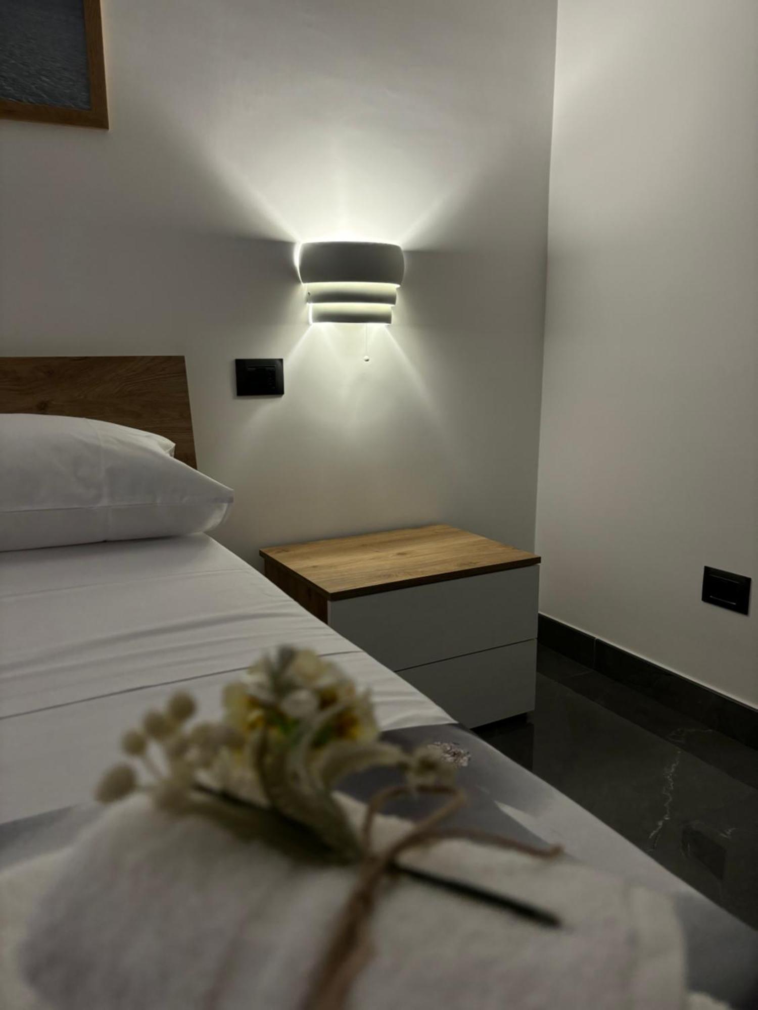 Louis Helen Apartment Naples Exterior photo