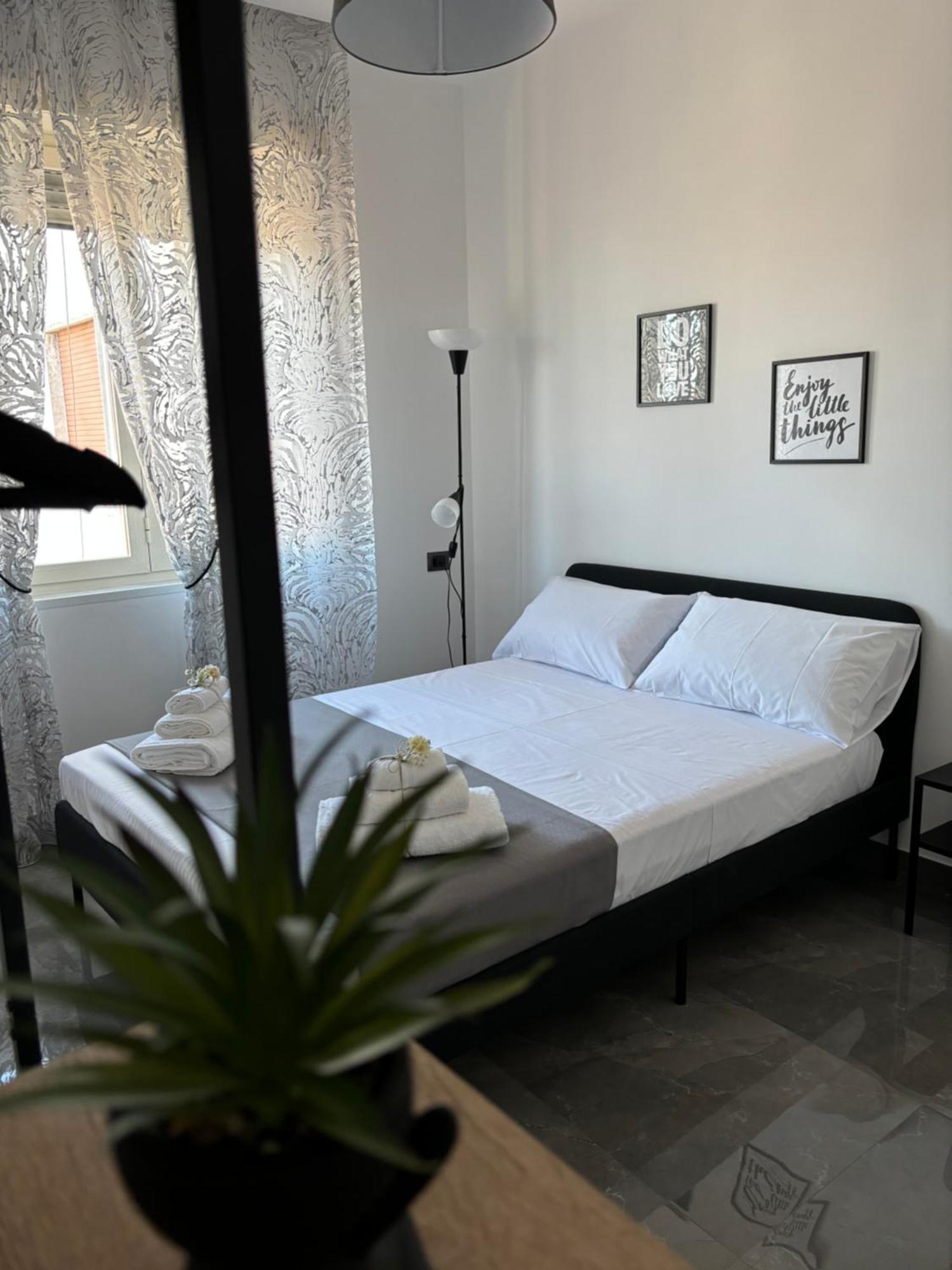 Louis Helen Apartment Naples Exterior photo
