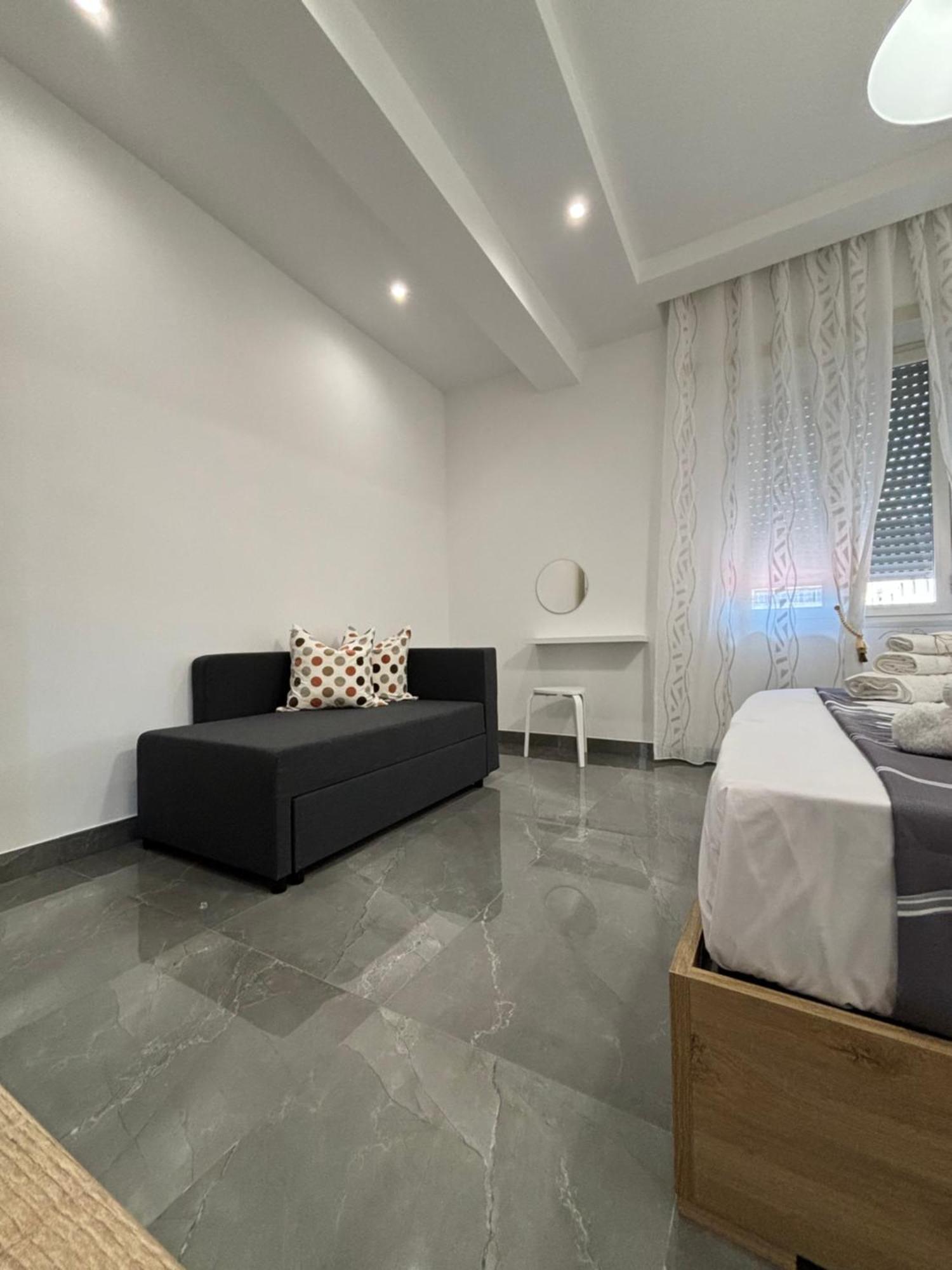 Louis Helen Apartment Naples Exterior photo