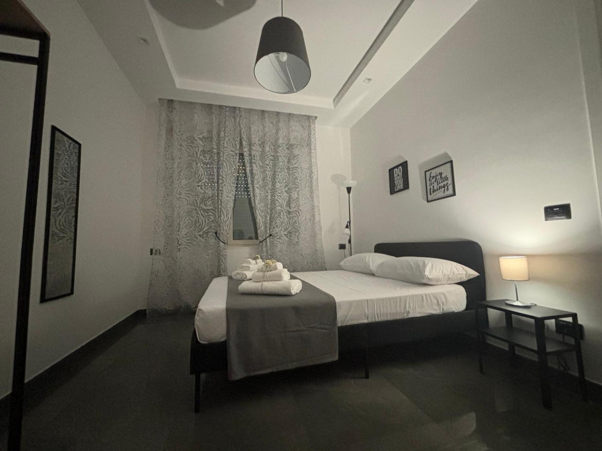 Louis Helen Apartment Naples Exterior photo